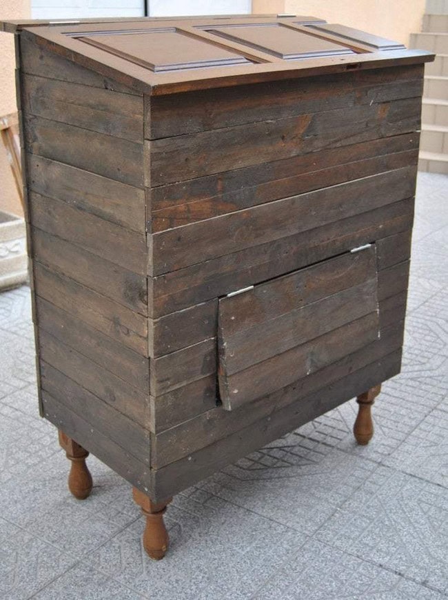 DIY Eco-Friendly Compost Bin